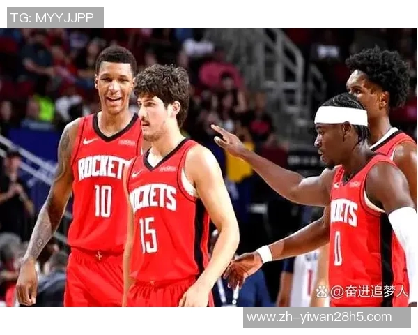 火箭队对引进杜兰特和布克表现出浓厚兴趣的最新消息